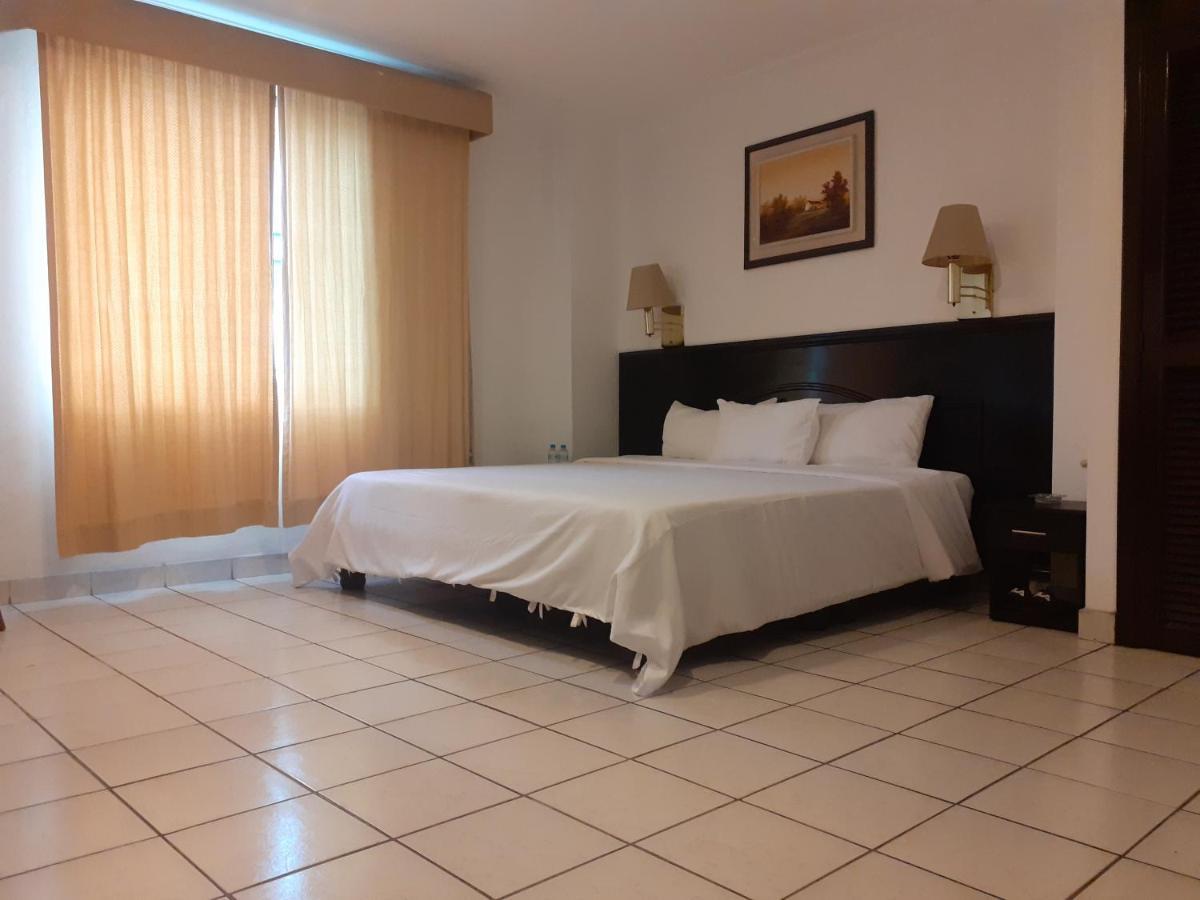Hotel Doral Гуаякиль Экстерьер фото